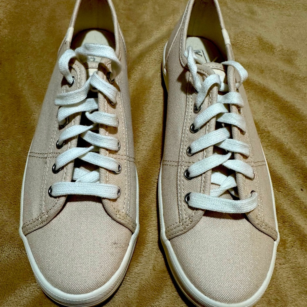 Keds Sneakers size 8